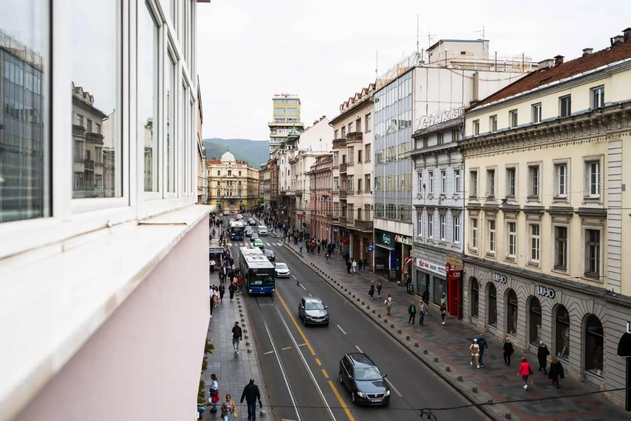 Luxury 3BDR Suite- Maison Imperial