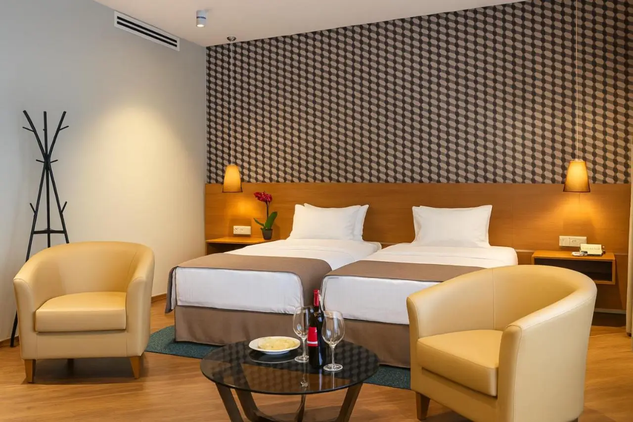 Golden Palace Hotel