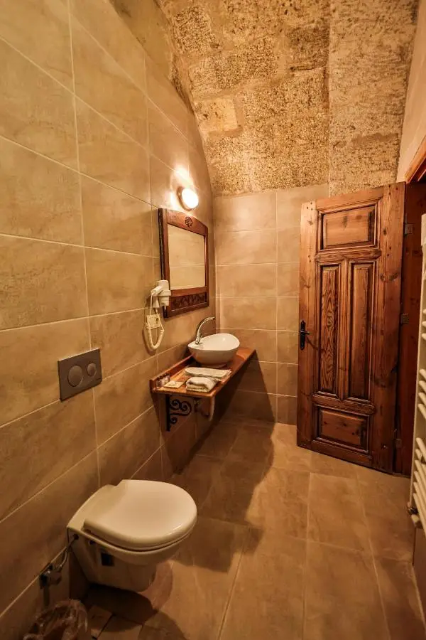 Cappadocia Eagle Cave Inn