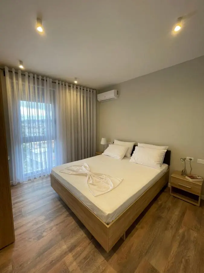 B4 Dusk Apartments R