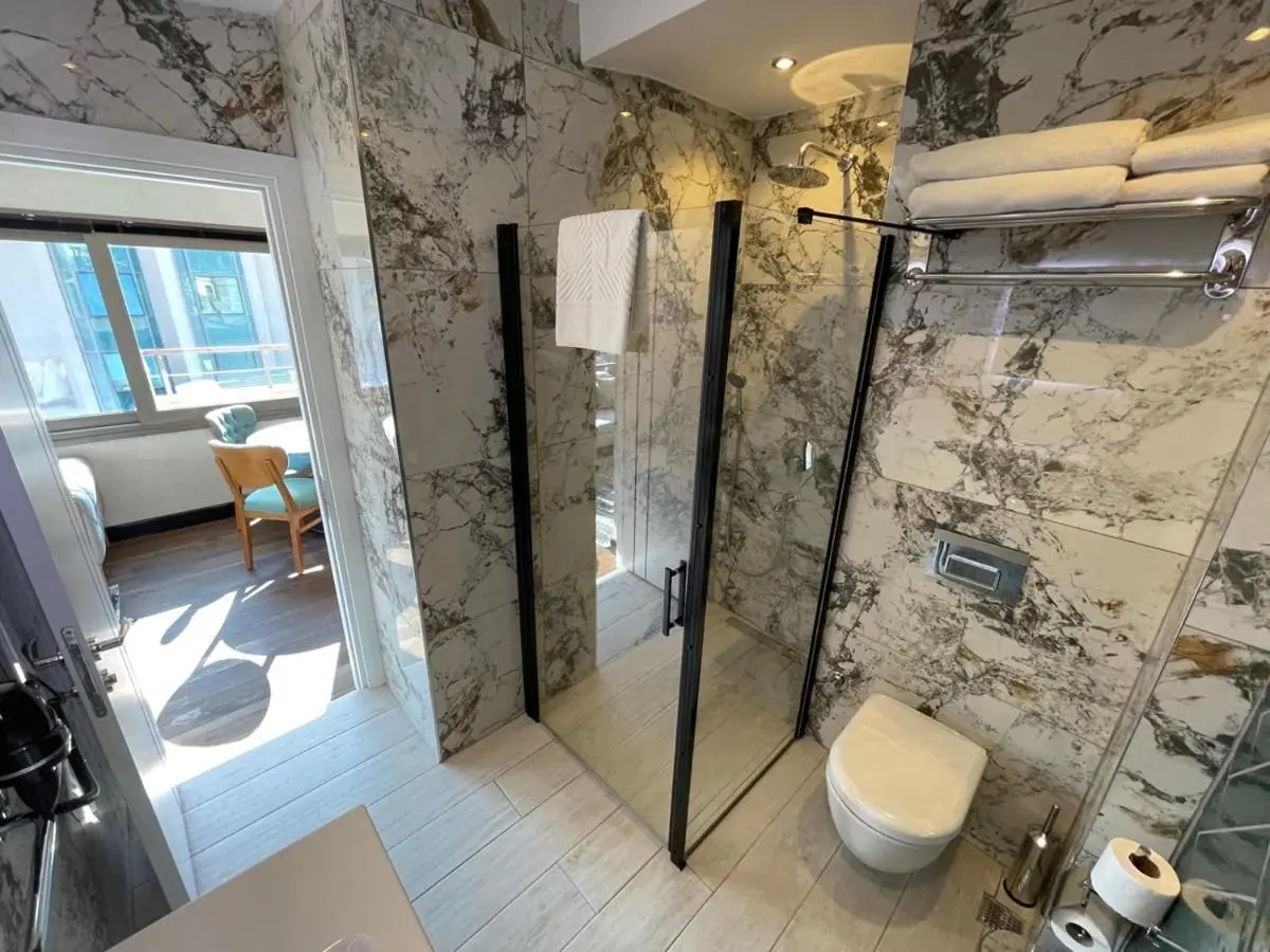 Feri Suites