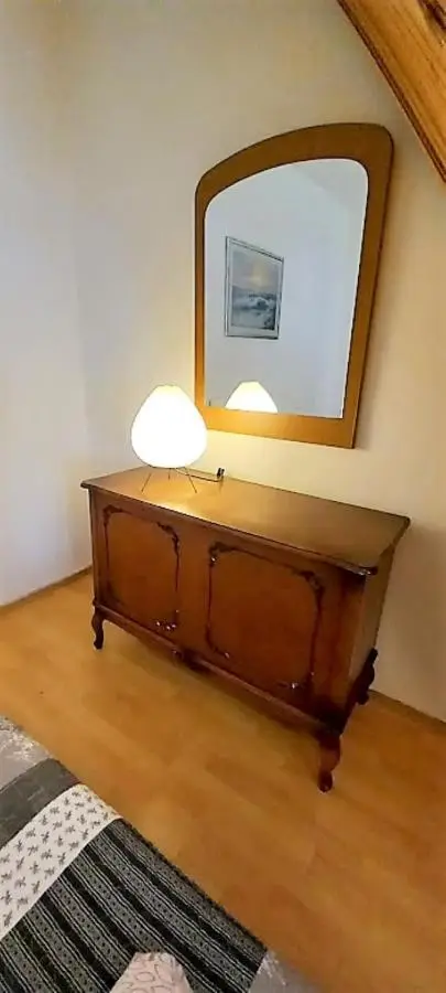 Apartment Tiger Lily