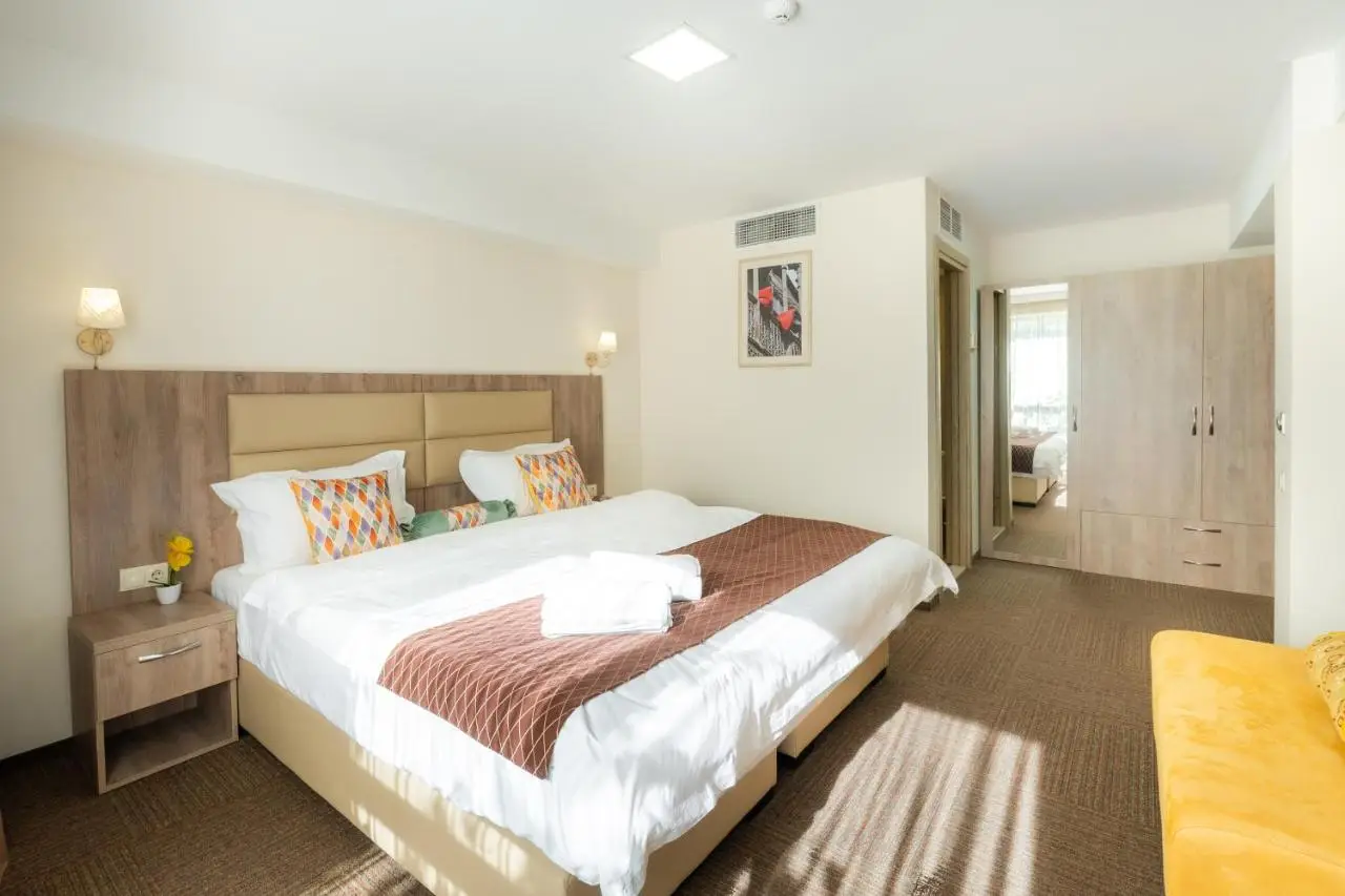 Hotel Somi Inn