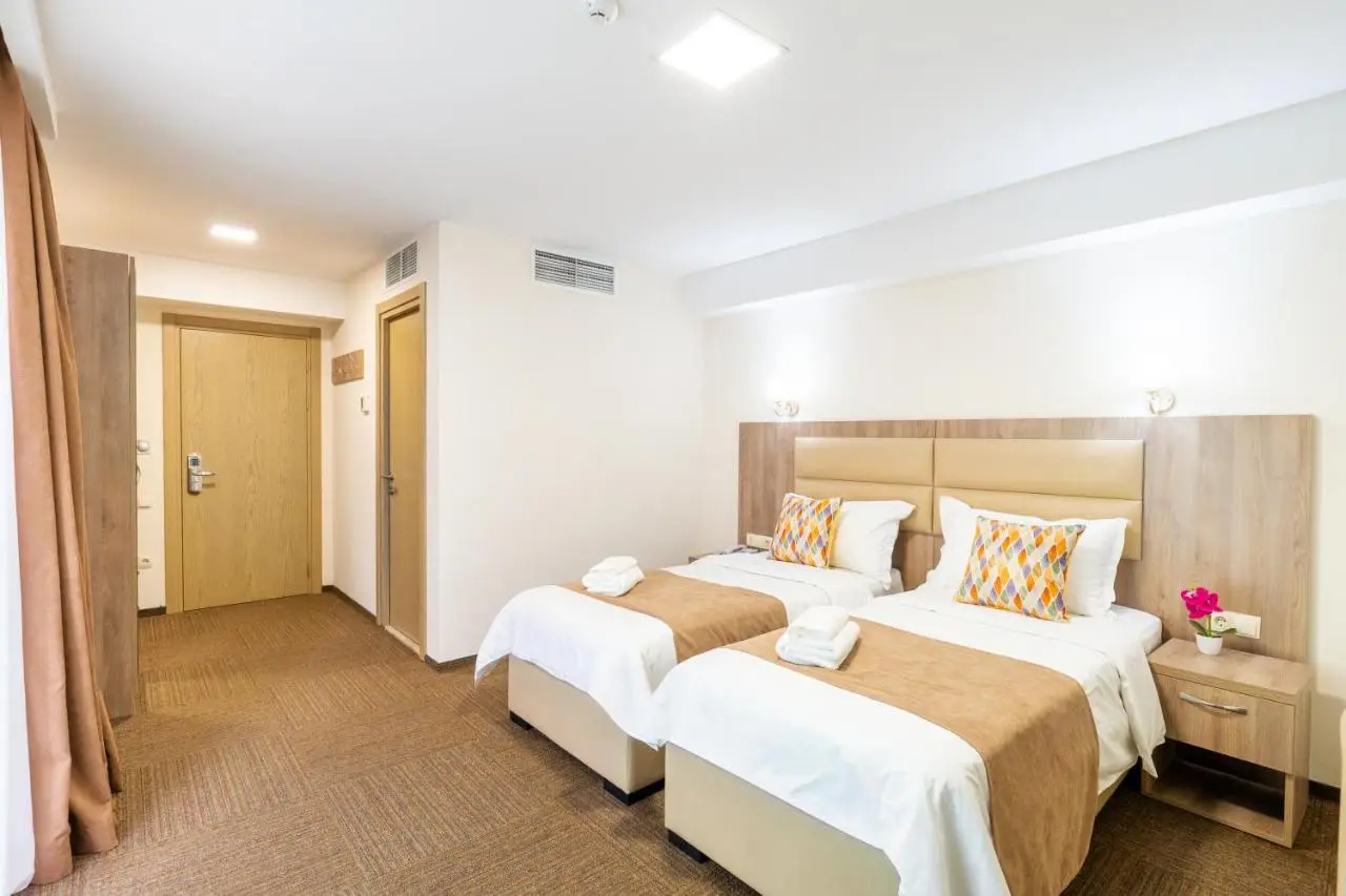Hotel Somi Inn
