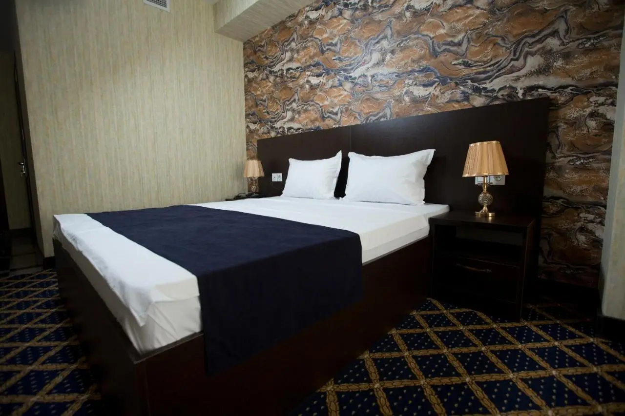 Kristal Inn Hotel