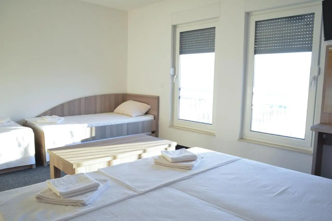 Hotel Rivero A&S