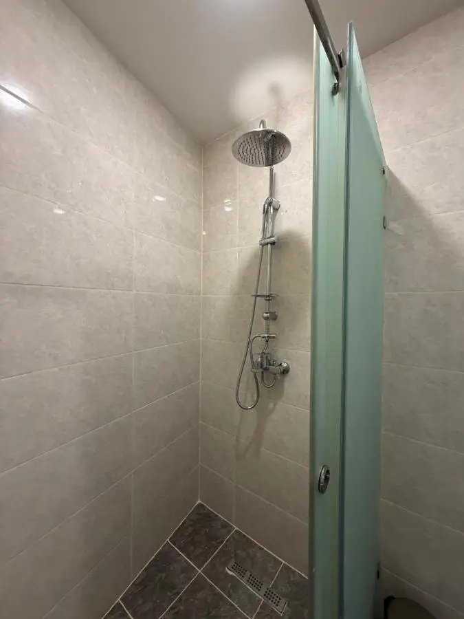 Nizami White Hotel City