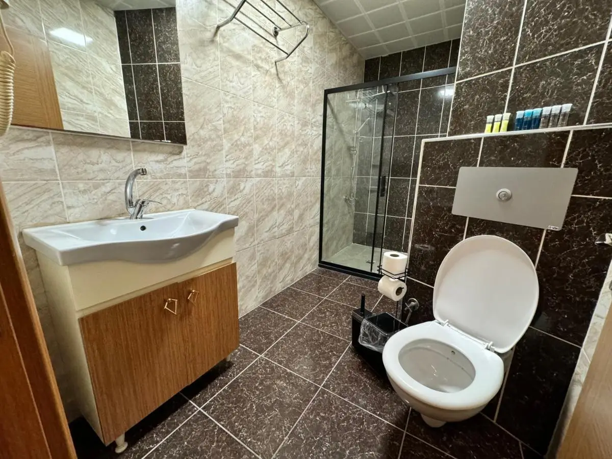 E5 PARK OTEL