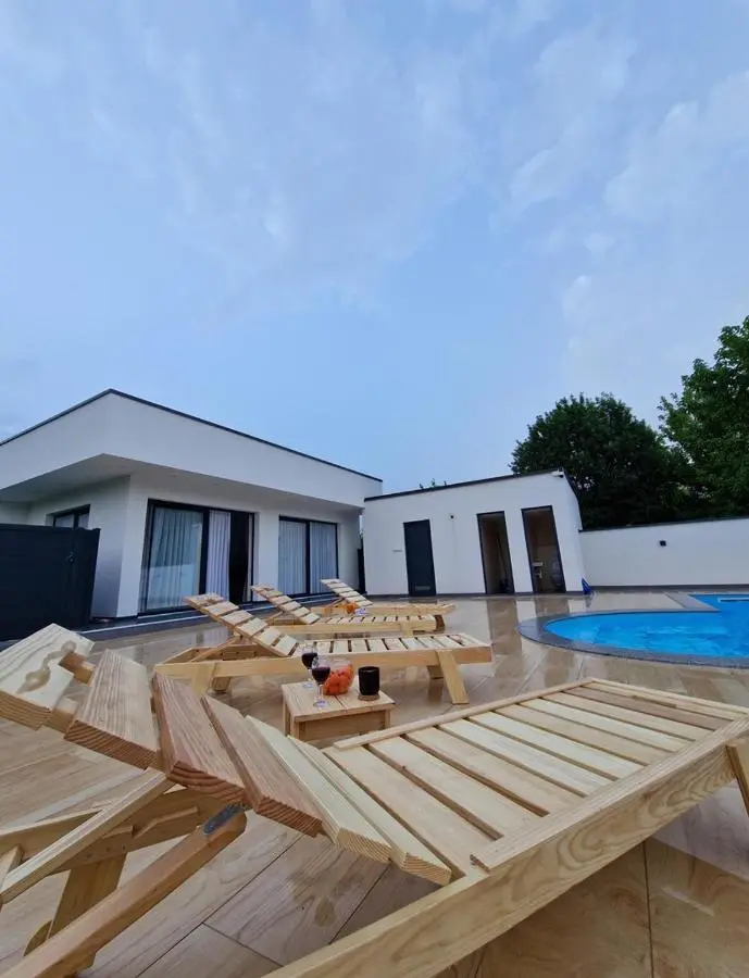 Villa AS