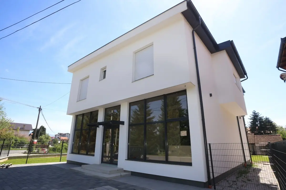 Spacious Modern House Ilidza