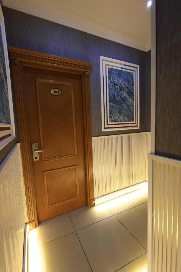 New House Hotel
