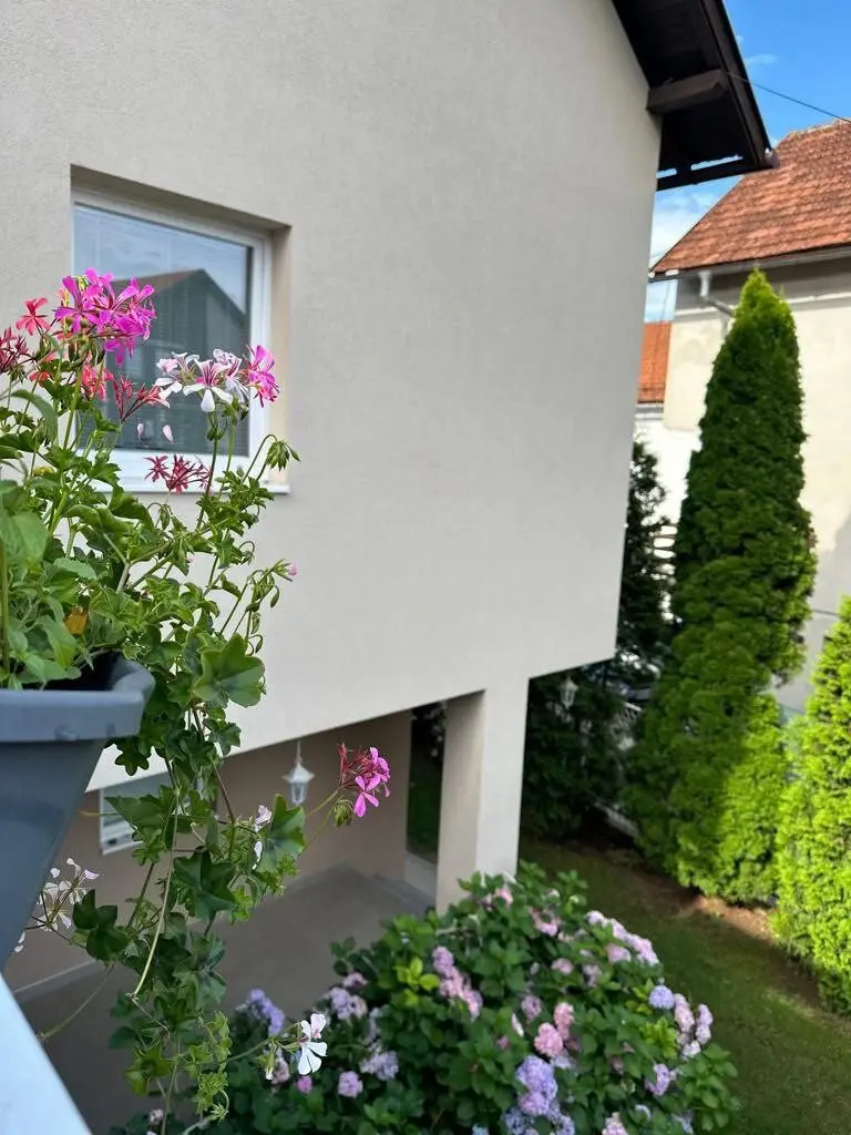 Holiday House Ane