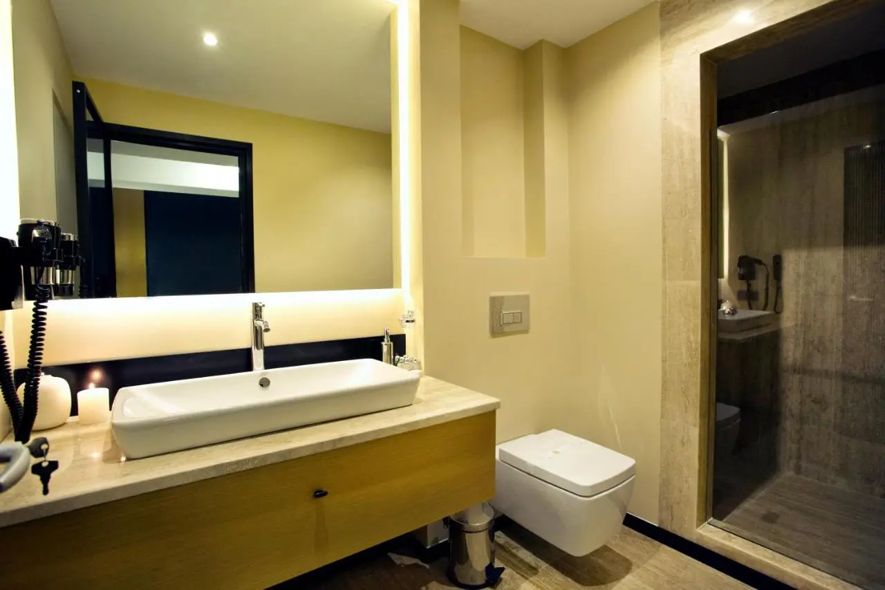 Tan Hotel - Special Category