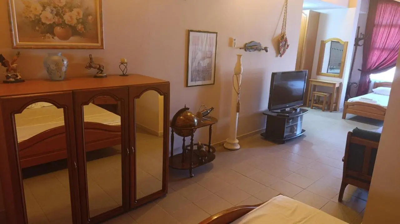 VILLA PEPETO Durres Albania