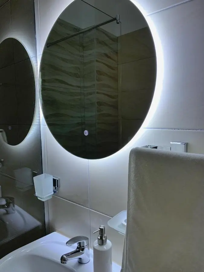 Cane Apartments