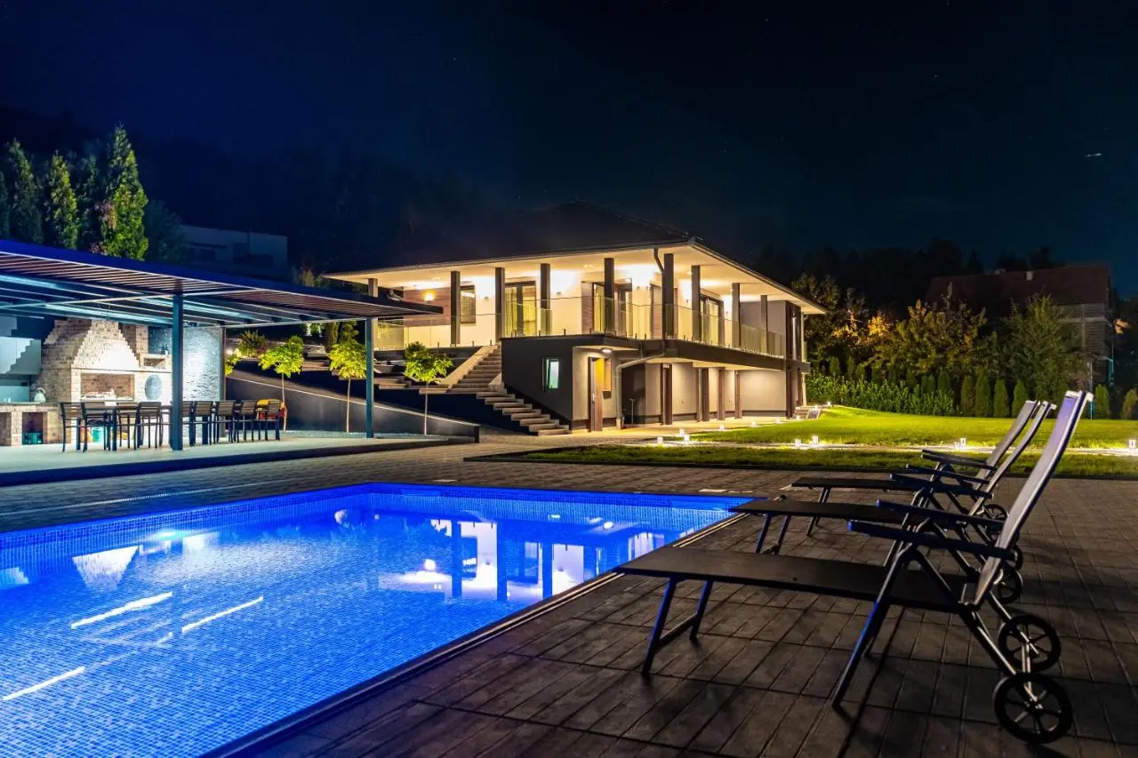 Hillmax Residence