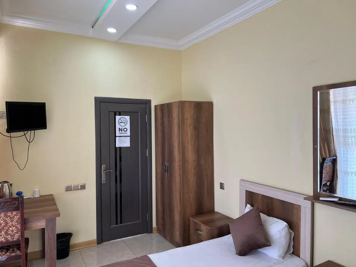 Rahat Hotel