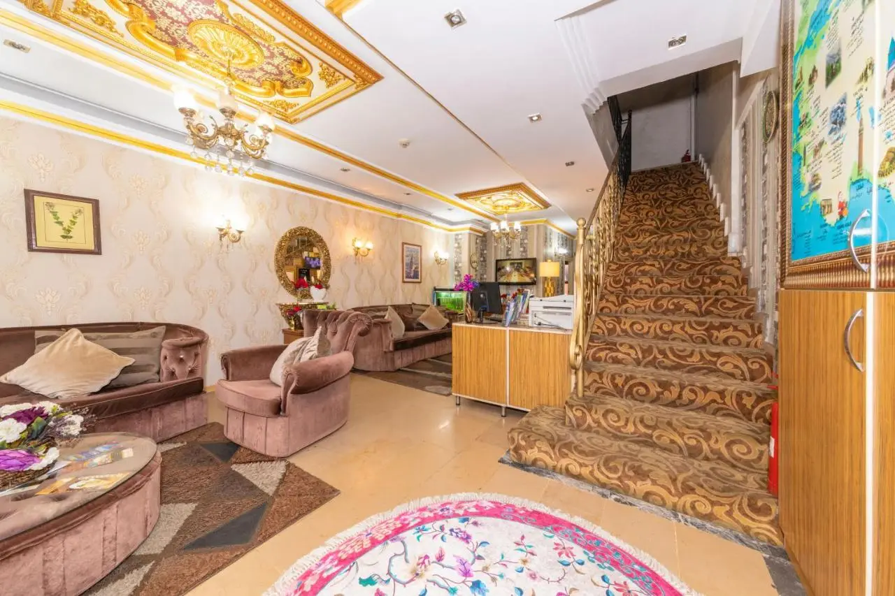 Ista Palace Hotel