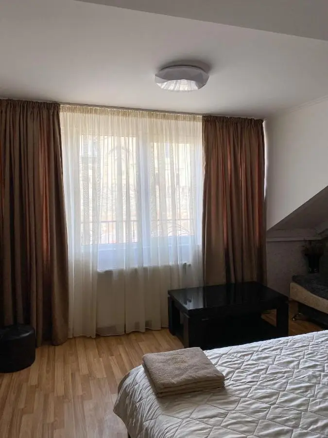 Guest House IBERIA