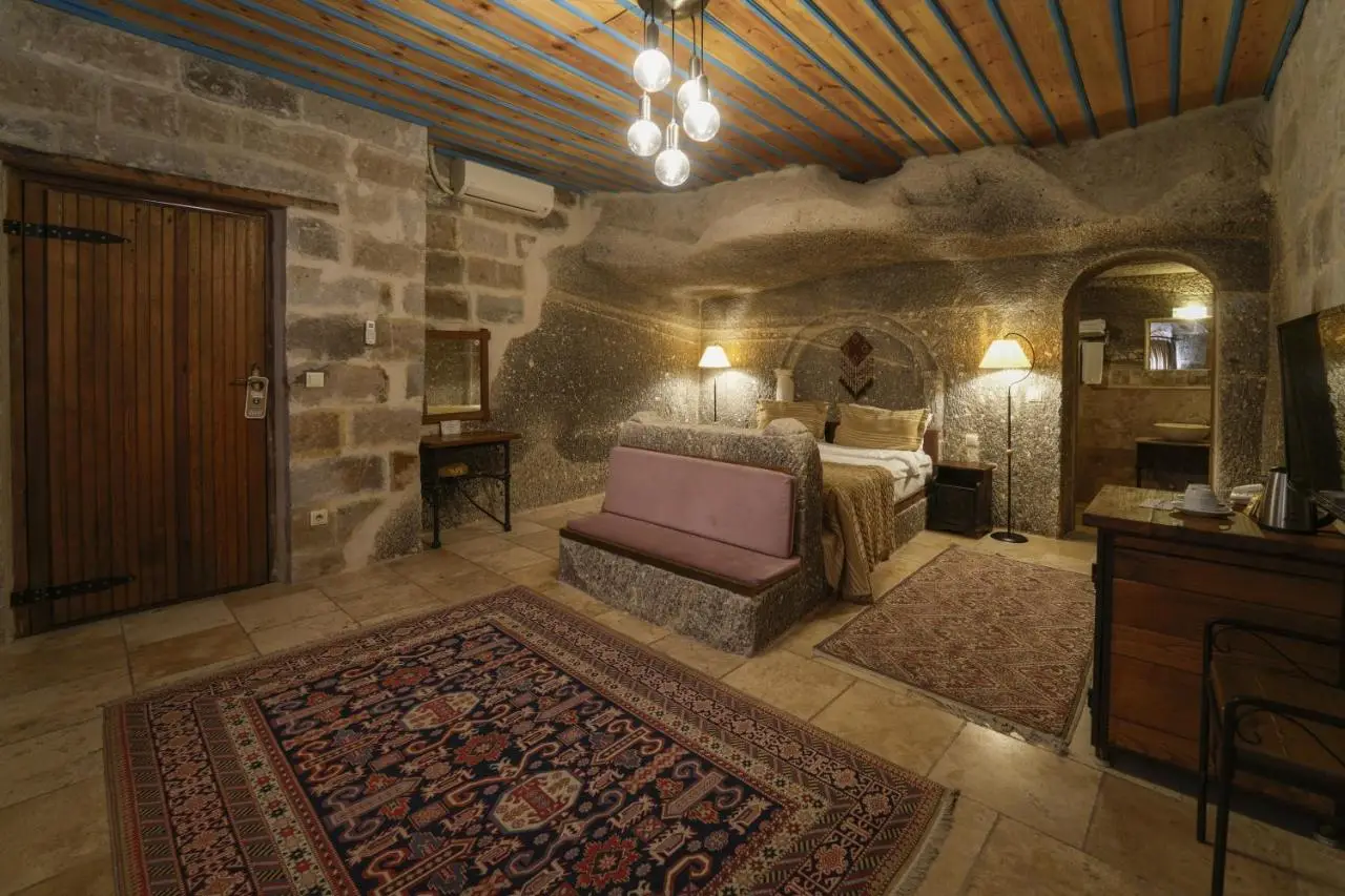 Tekkaya Cave Hotel