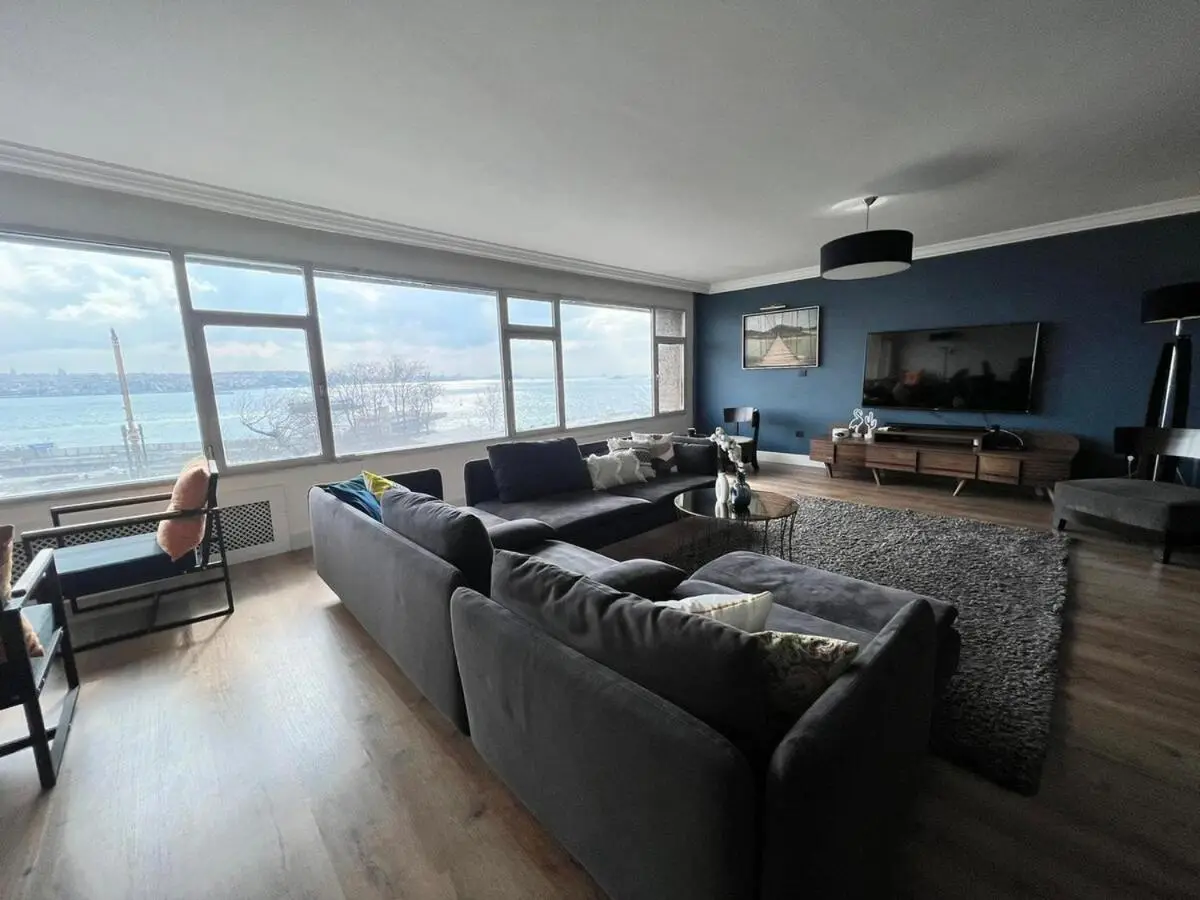 Stunning Sea View Amazing Flat 4BR 2BA AC