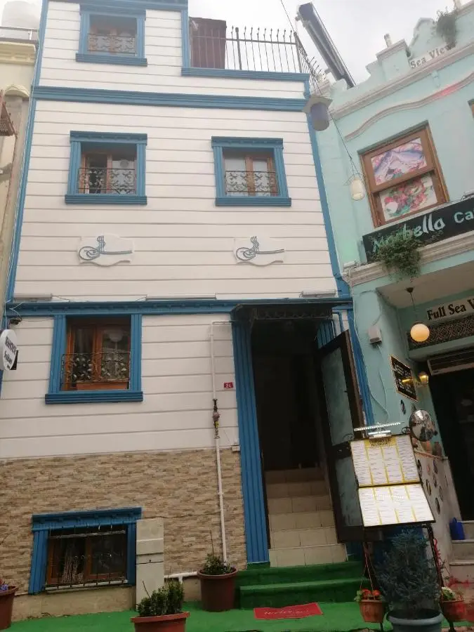 Seahouse Suites