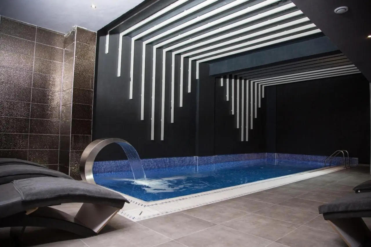 Mugwort Hotel & Spa