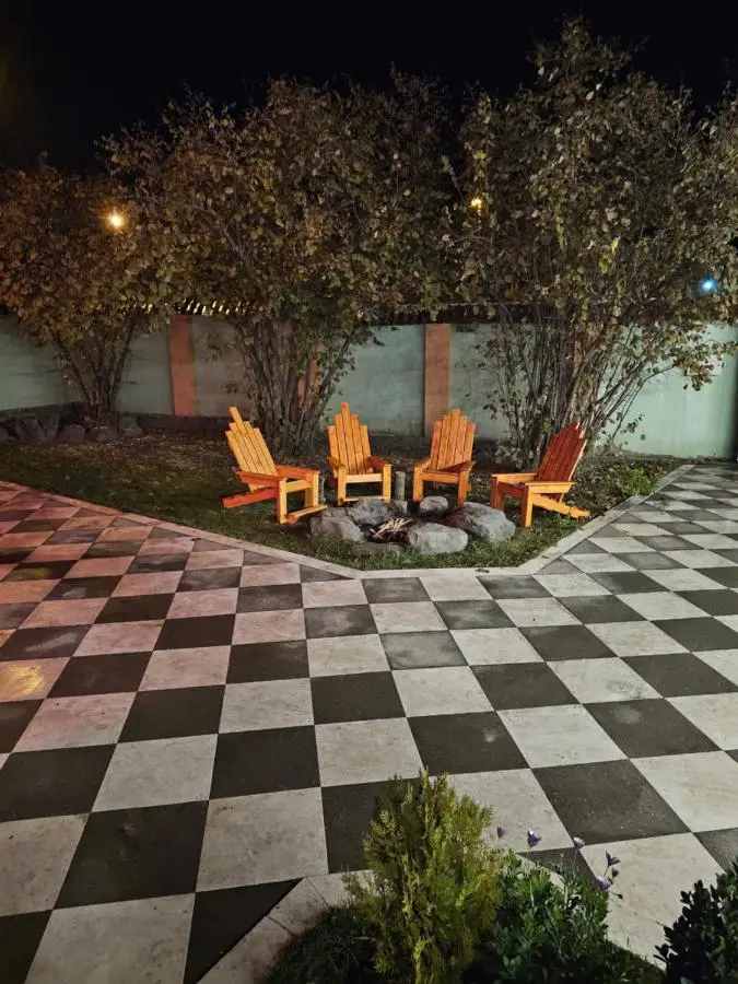 Trigon Villa Family , HOT POOL ,SAUNA,JACUZZI