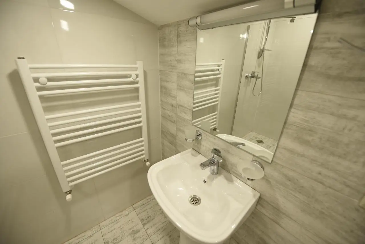 Family Hotel Avlabar