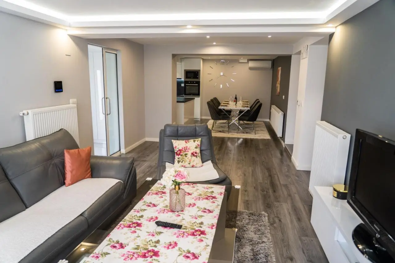 Holiday Home IFI