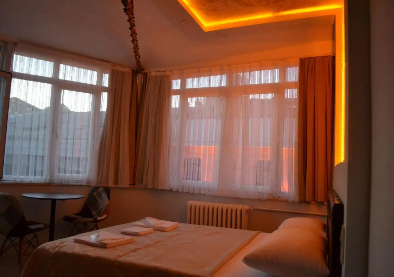 Yeni Hotel