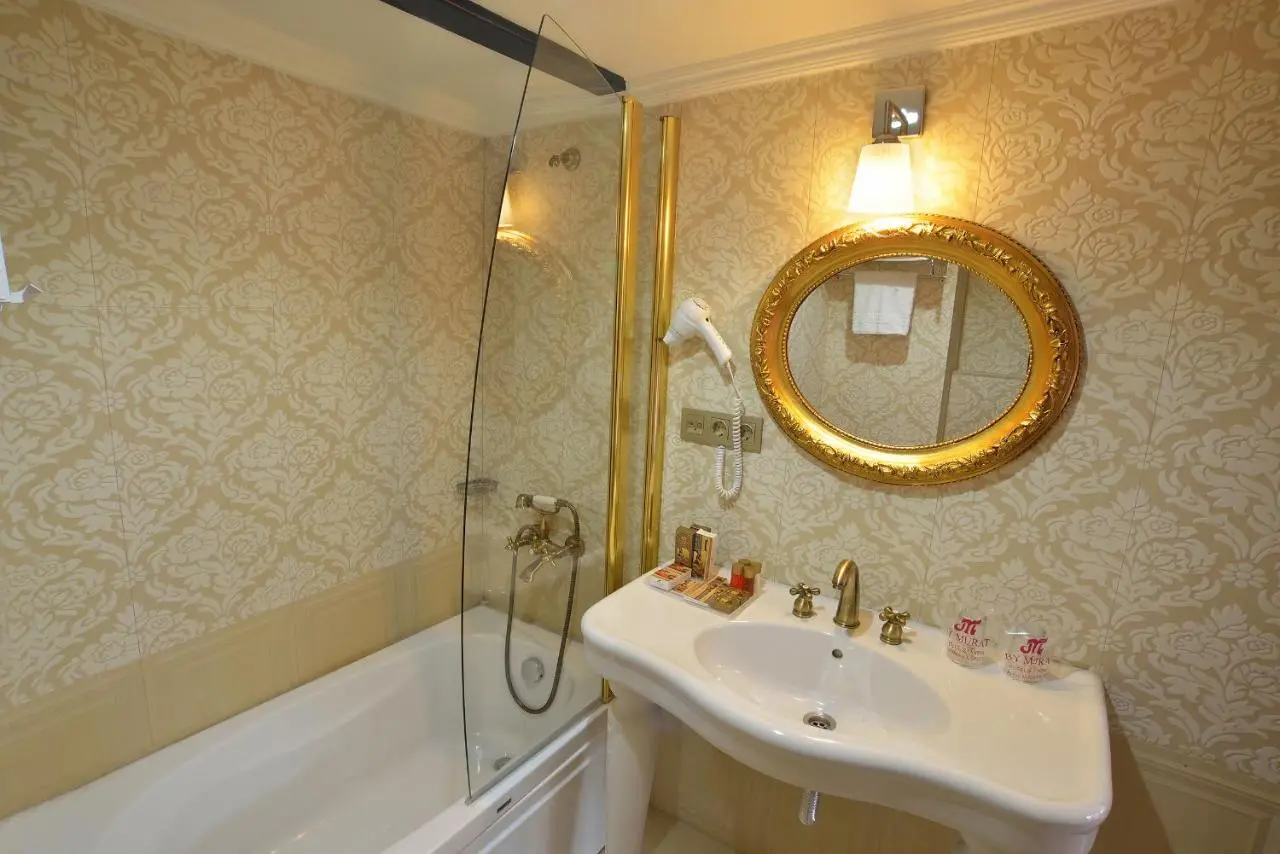 By Murat Royal Hotel Galata