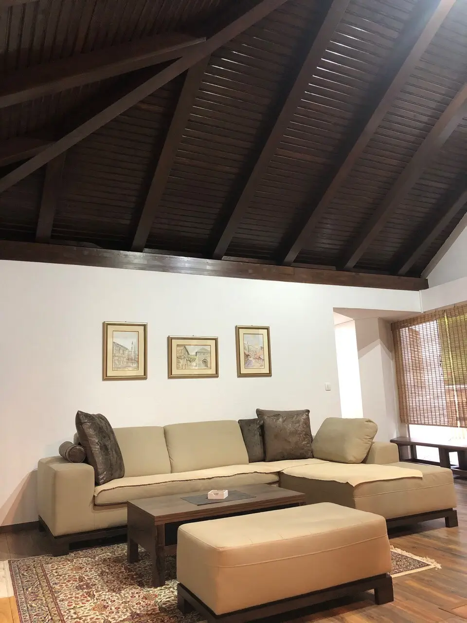 Woodrock Villa