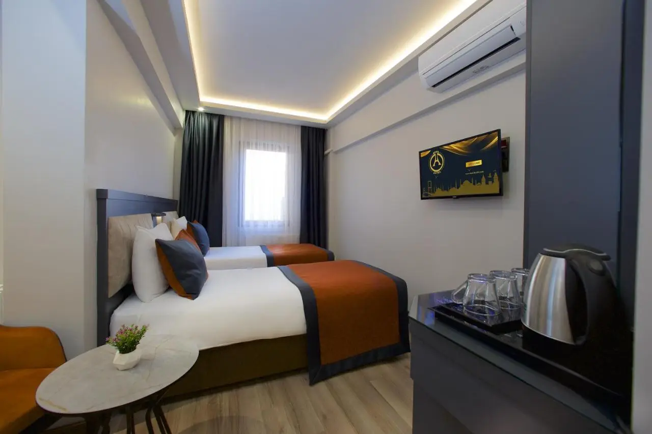 Hotel Eyfel