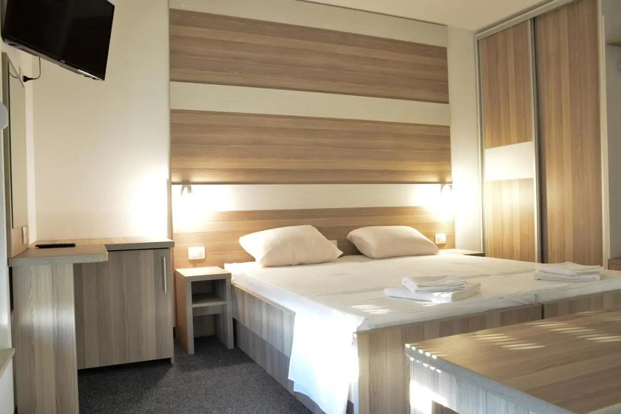 Hotel Rivero A&S