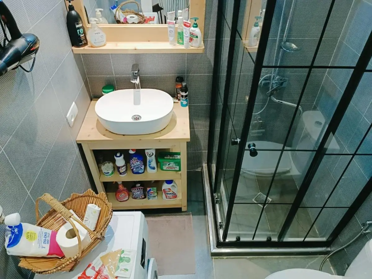 New apartment BARNABA close to Holiday Inn