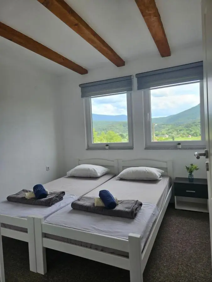 Seosko domaćinstvo Bajbut