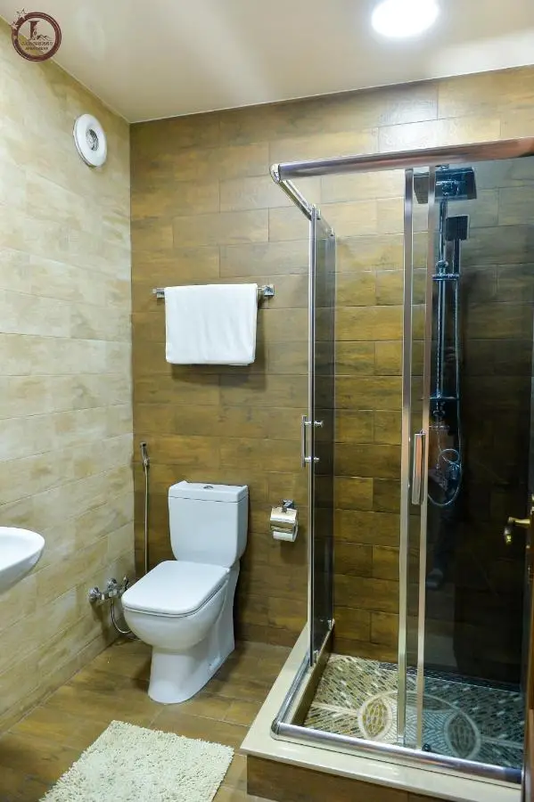 Tsereteli Inn