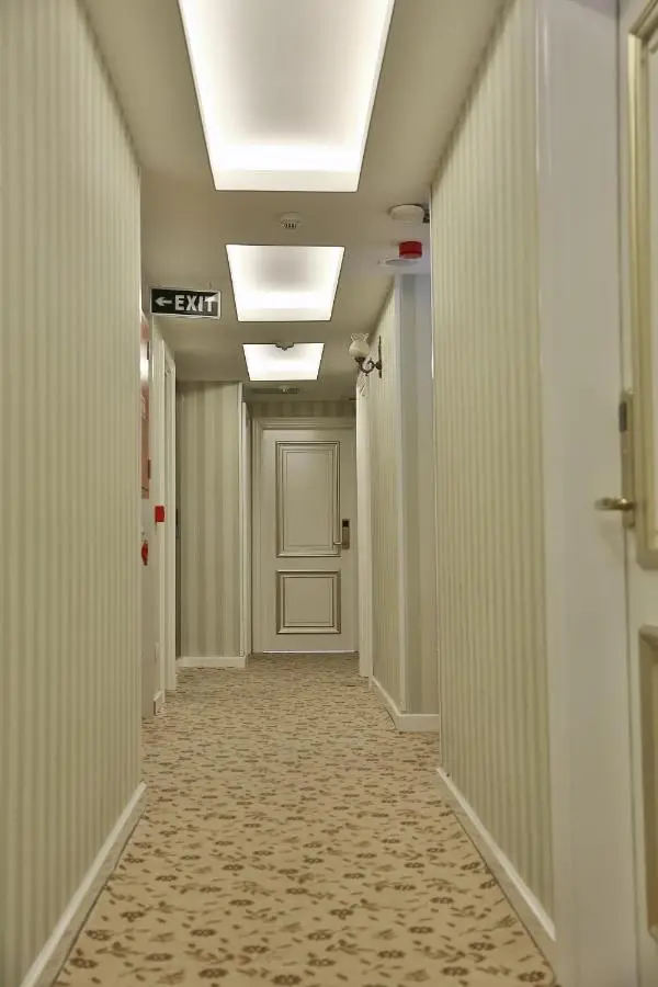 Hotel Queens Land