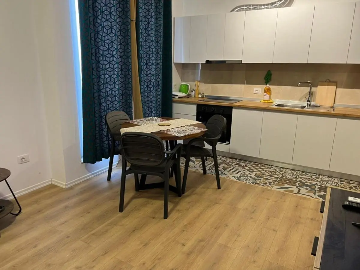 Thyamis Apartment