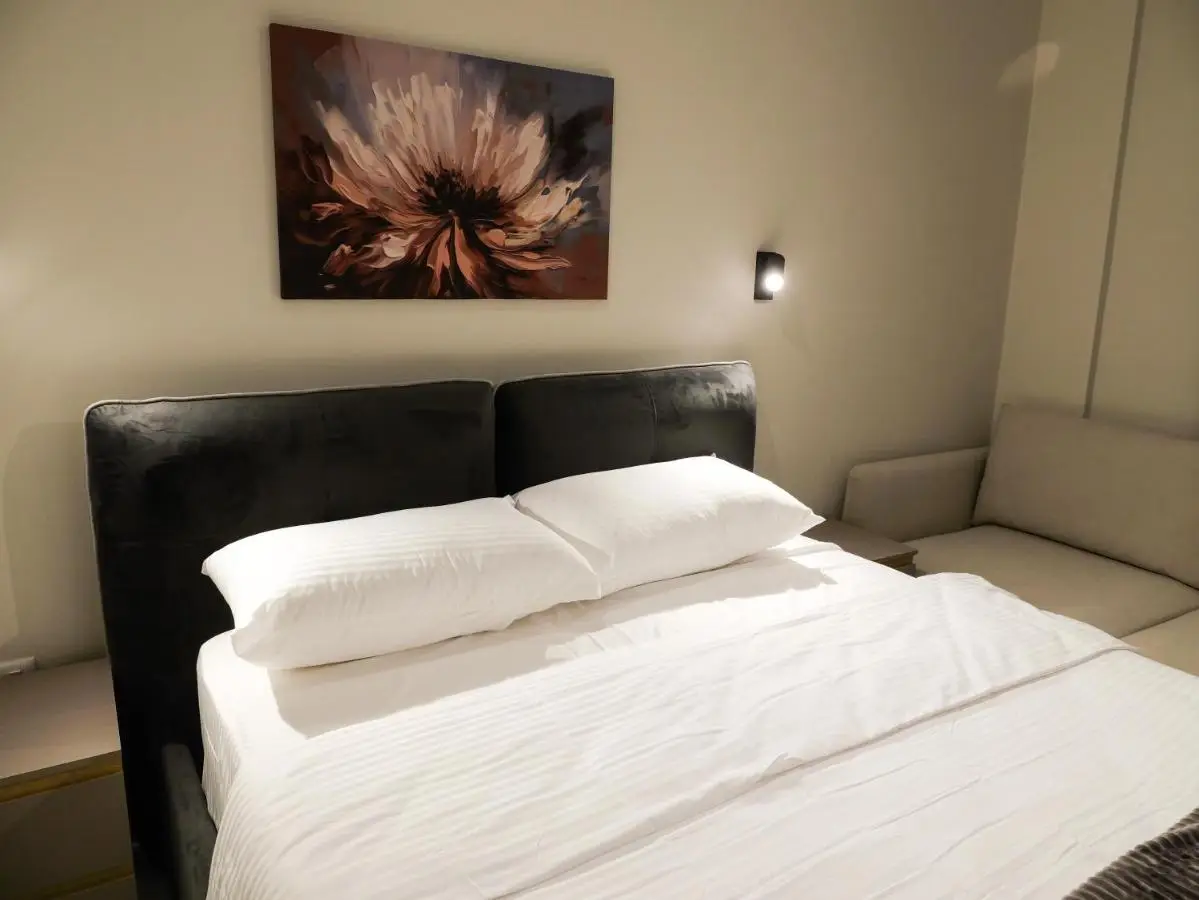 HORIZONT Central Stay Apart-Hotel