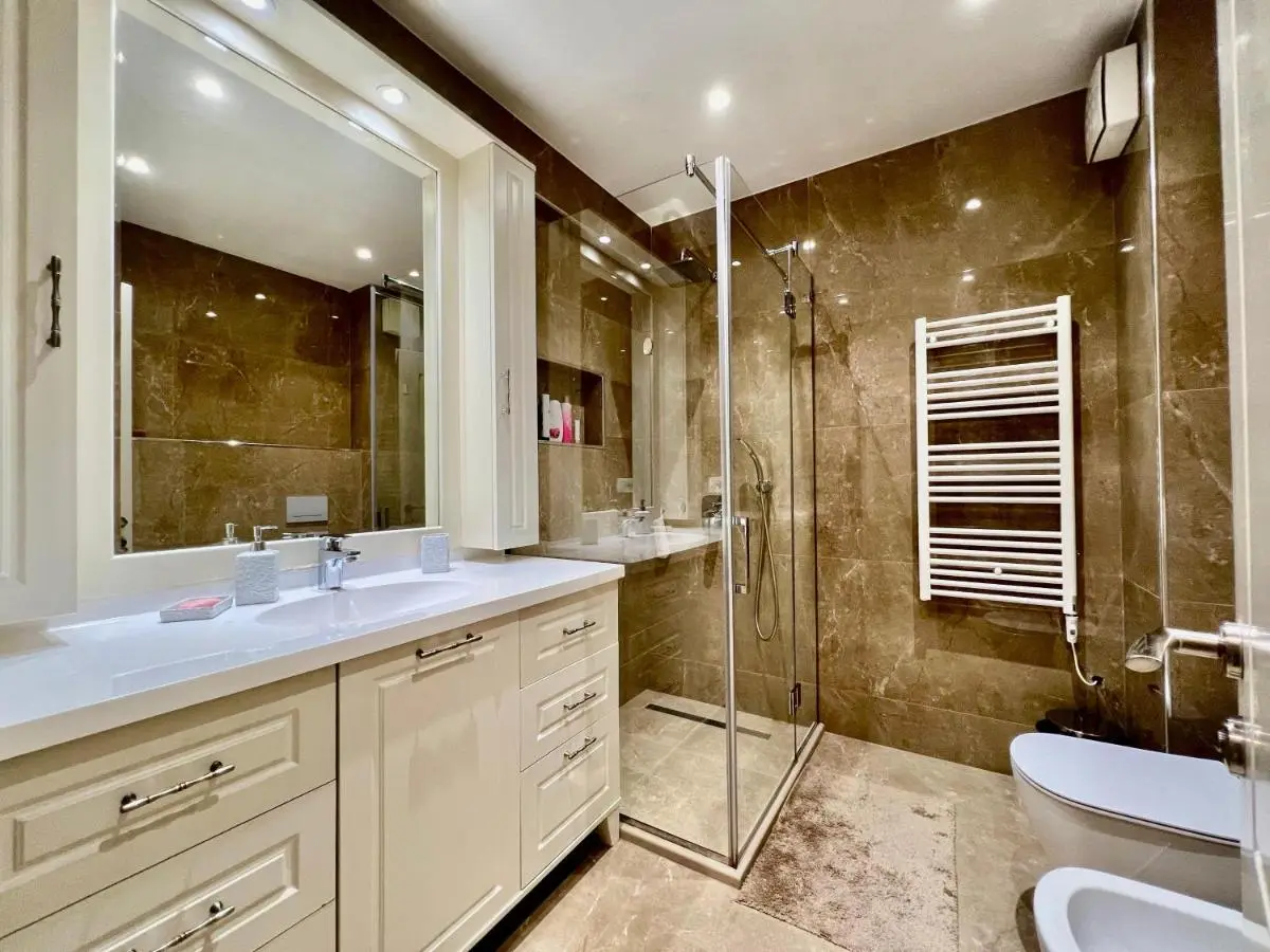 TOP House Tirana