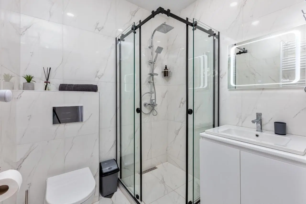 Luxury Hilton-Style Apartment Old Tbilisi Metro