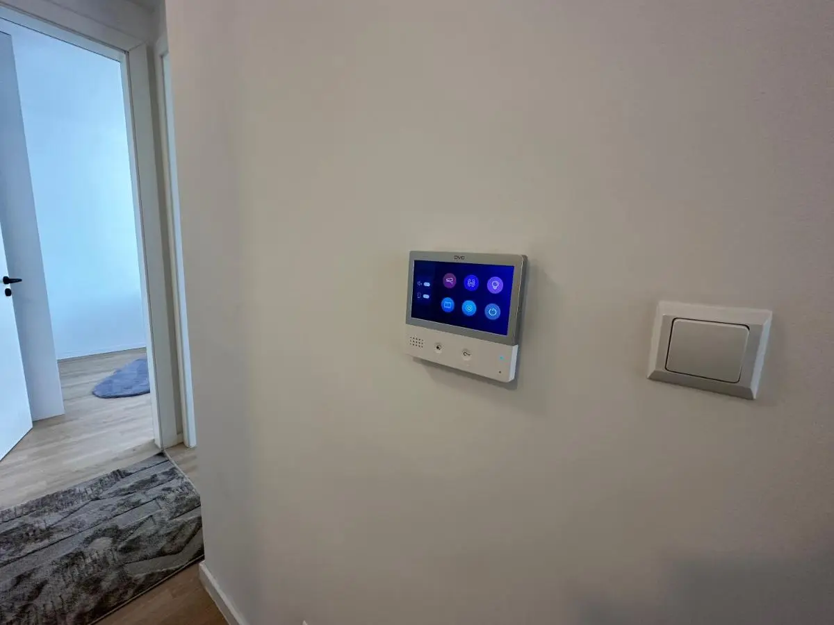 Apartment by expert Ado