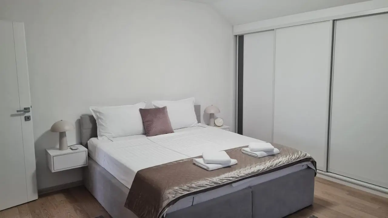 Apartment MAYA