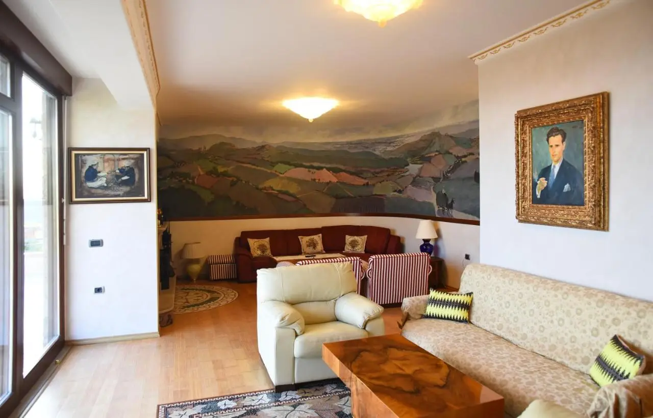 #IoniaHouse Surrel Villa