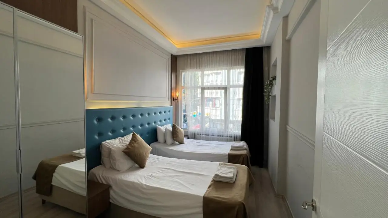 Taksim Square Luxury 4BR Next to Hotels Perfect for Families & Groups