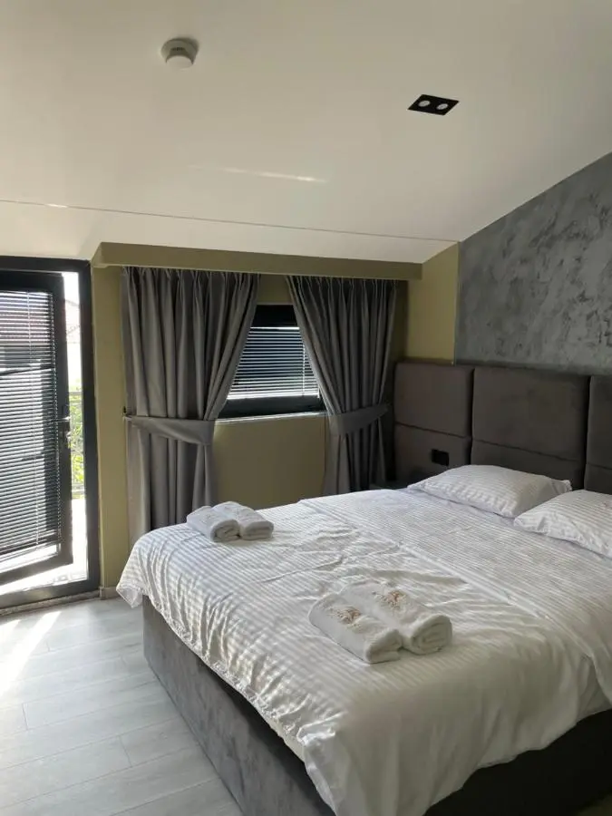 Hotel Dion Kukes