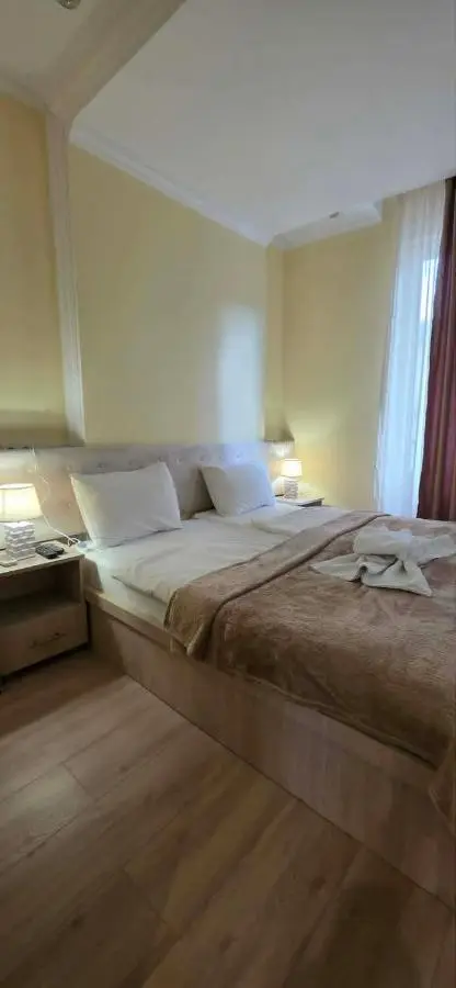 Tbiliseli Inn