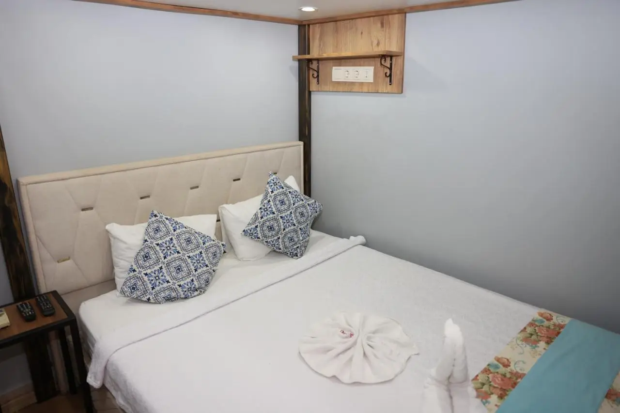 Dünya Otel Adana